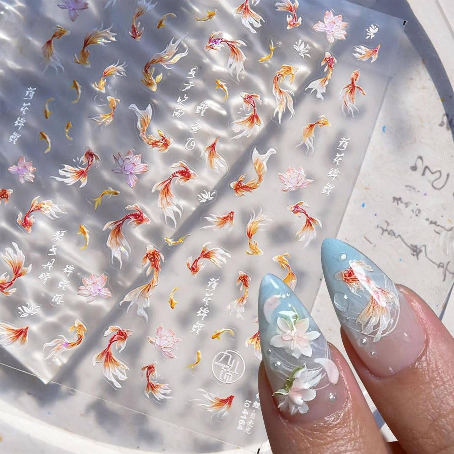 JMEOWIO Autocollant 3D pour ongles en forme de poisson Koi