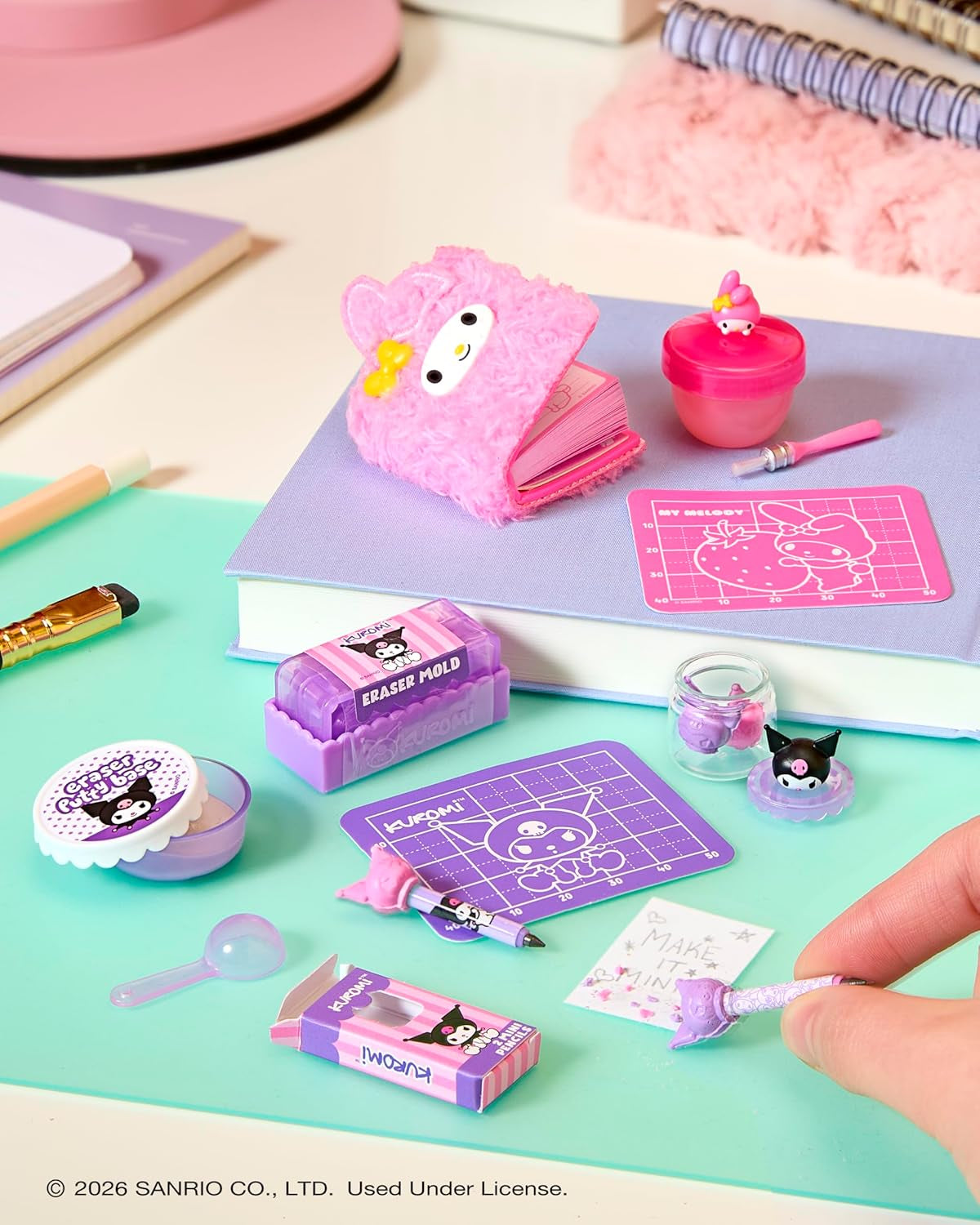 Miniverse MGA Make It Mini Hello Kitty and Friends Série 3 – Mini objets de collection, Sanrio, répliques rétro, papeterie, travaux manuels, bricolage, pour collectionneurs et enfants à partir de 8 ans