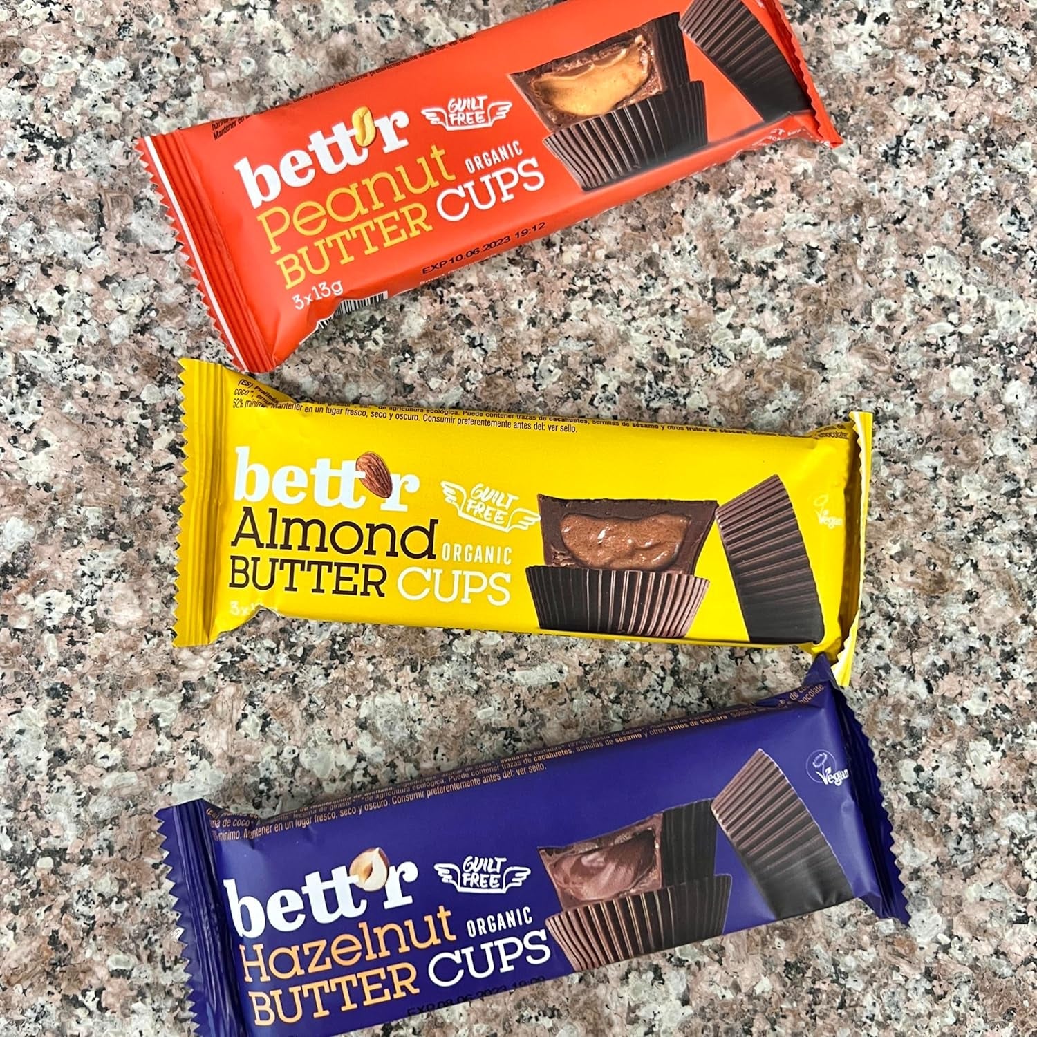 Boutons d'or aux noisettes biologiques sans culpabilité Bett'r. 100% végétalien, sans gluten et sans lactose - 12 x 39 g