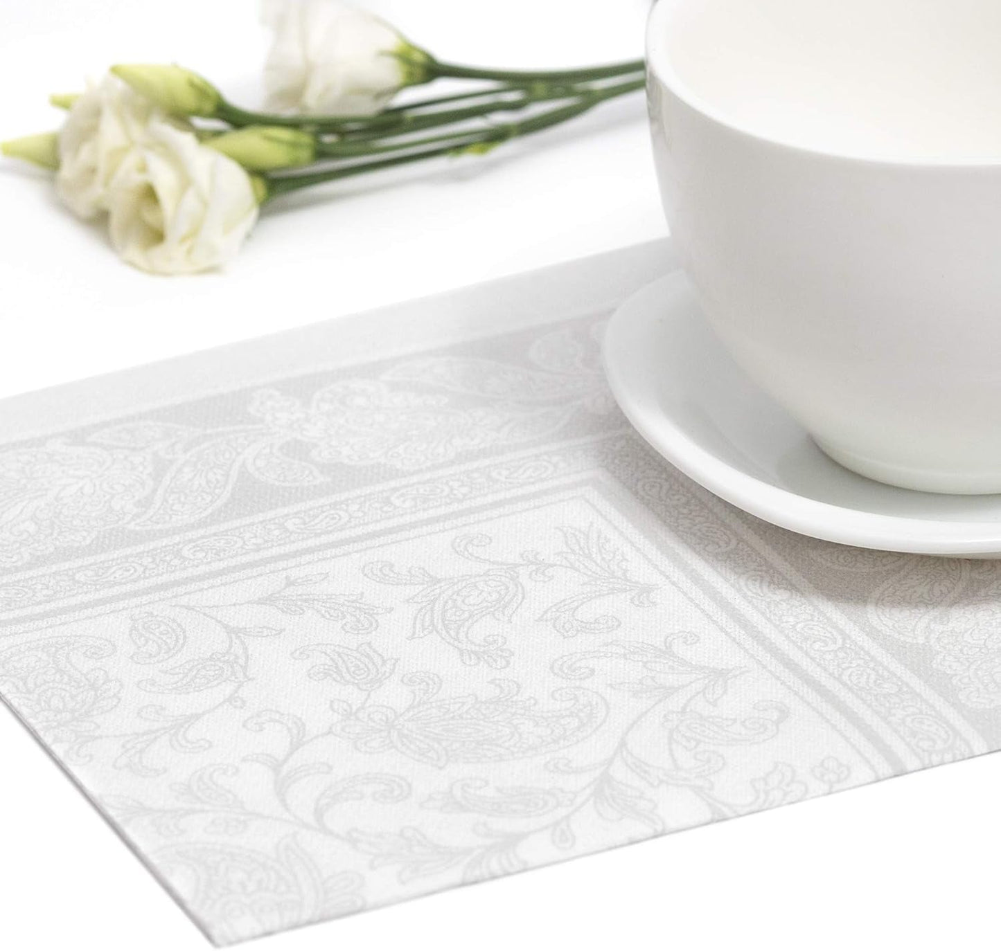 Papstar 11682 50 serviettes "Collection Royale" pli 1/4 40 X 40 cm "Ornements", blanc
