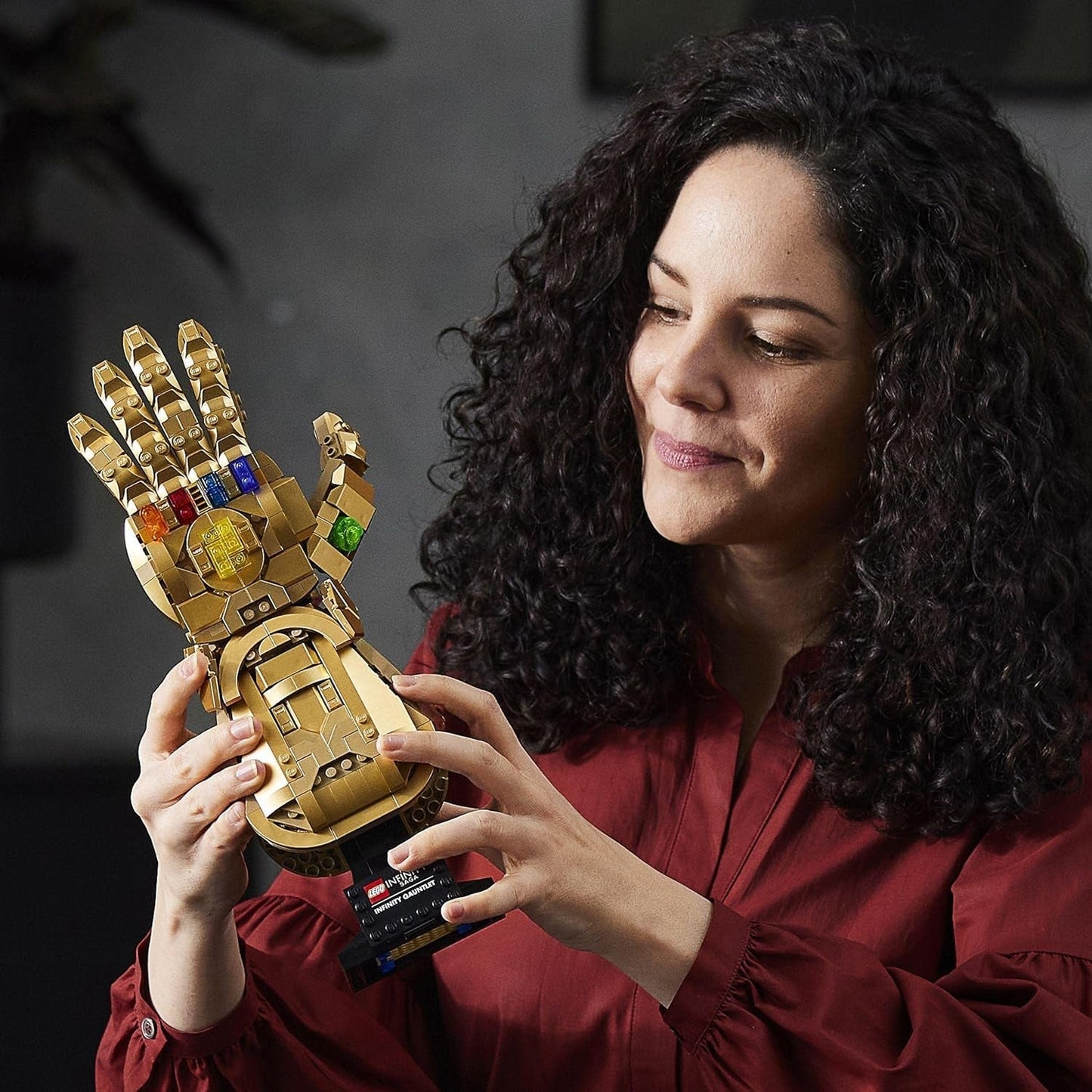 LEGO 76191 Marvel Super Heroes Infinity Glove Avengers Thanos Glove Modèle de construction pour adultes Article de fan Cadeau pour hommes Femmes Elle Lui Jeux de construction Besuche den LEGO-Store