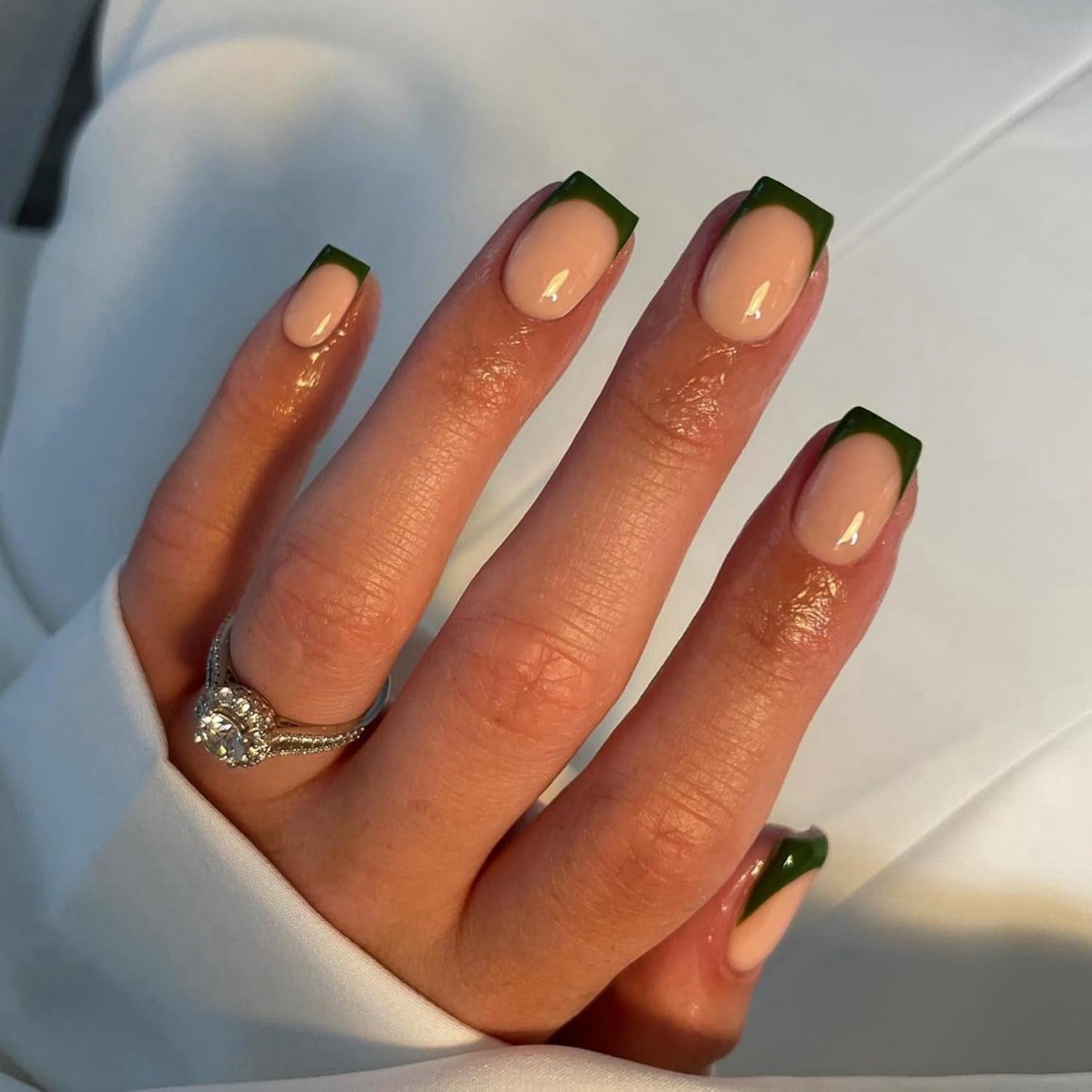 Longs conseils français colle à paillettes d'or sur les ongles longs carrés paillettes pointe française faux ongles ensemble ongles artificiels carrés pour les femmes 24 pièces
