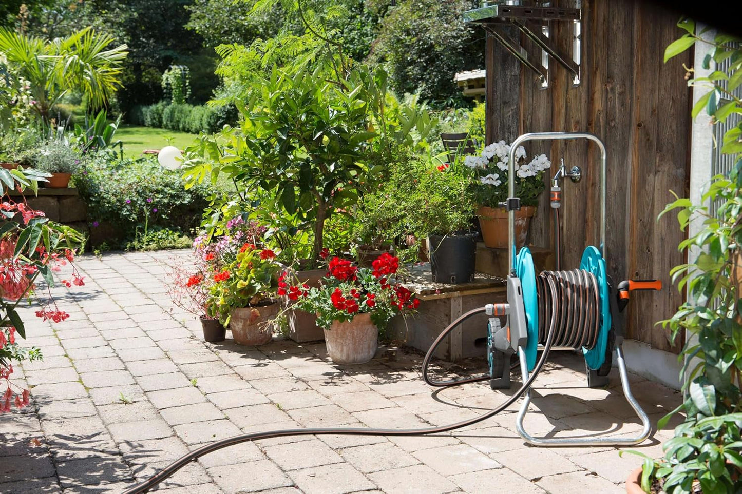 Tuyau Gardena Comfort FLEX 19 mm (3/4"), 25 m : Tuyau d'arrosage flexible et indéformable avec profil Power-Grip, en matériau spiralé de haute qualité, pression d'éclatement de 25 bars, sans composants du système (18053-20)
