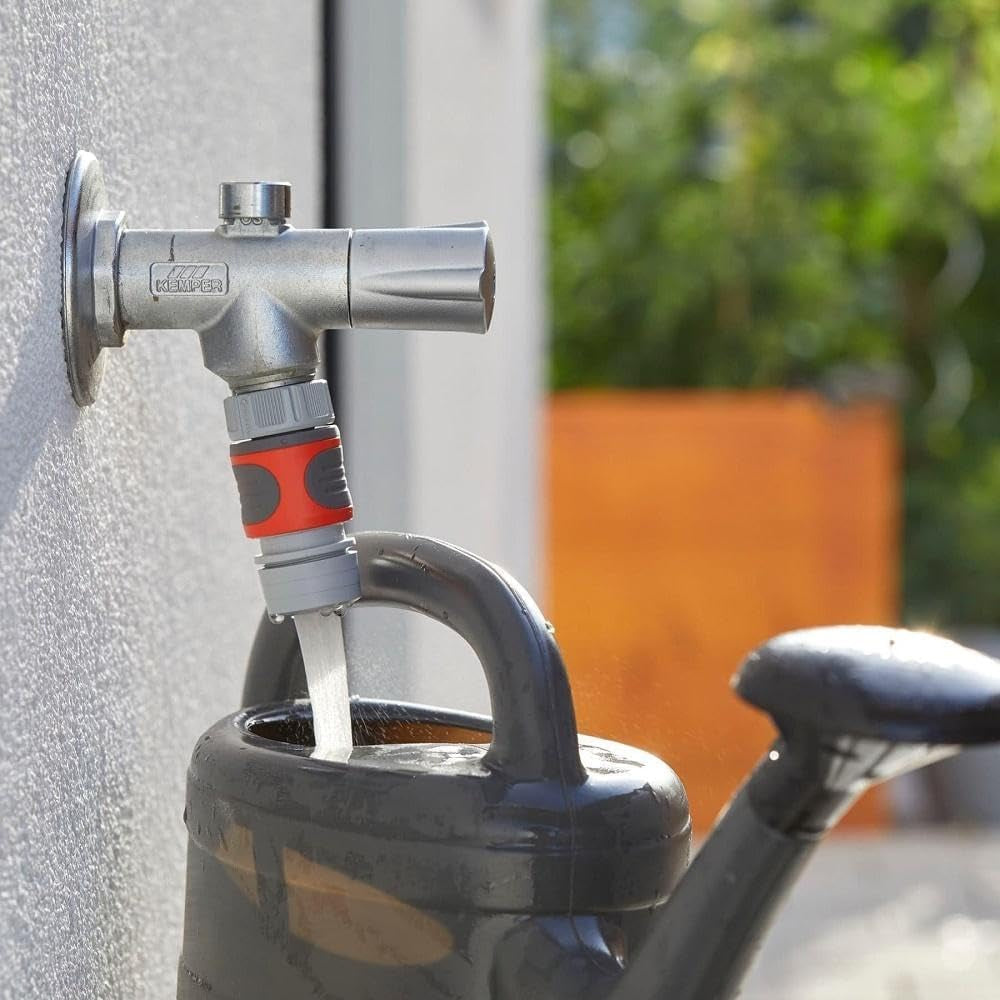 Adaptateur aérateur Gardena : Aérateur pour eau du robinet sans éclaboussures, à raccorder au connecteur du robinet Gardena, pour un jet d'eau délicat, aéré et concentré (2905-26)