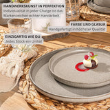 SÄNGER Argile du Caire | Service de table 24 pièces, service de table en grès pour 6 personnes, 6 assiettes, 6 assiettes à dessert, 6 bols à pâtes, 6 bols de service, service de table gris | LA COLLECTION VALEUR