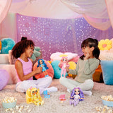 Rainbow High Junior High PJ Party Doll - Violet - 22 cm avec combinaison douce, chaussons et accessoires de jeu - Jouet pour enfants - Idéal pour les 4-12 ans