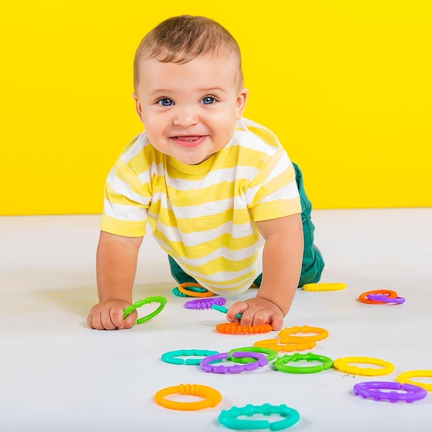 Bright Starts, Oball, maillons de connexion pour chaîne de poussette, nombreux maillons, pliable, facile à attacher, facile à nettoyer, parfait pour les voyages Bebe Toys Naty Shop