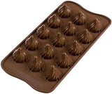 Moule à chocolat flamboyant 3D Silikomart - Formes 3D uniques avec bord intérieur pour bases rondes