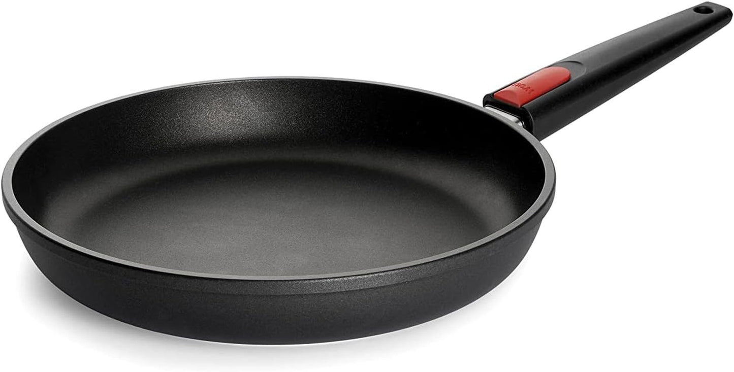 Poêle plate Woll Nowo Titanium - Induction, hauteur 5 Cm, poignée amovible - pour tous types de feux, Fonte d'aluminium, revêtement antiadhésif Casseroles et poêles Naty Shop 28 Cm