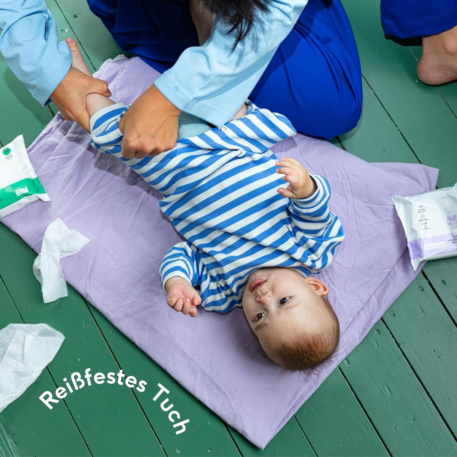 Naïf Lingettes Bébé Sans Plastique 432 Pièces (Pack de 8 x 54 Lingettes) - Soin des Fesses, du Corps et du Visage de Bébé - 99% d'eau - 0% Parfum & Alcool - Boîte de Lingettes Humides Durables, Eucalyptus Sensible