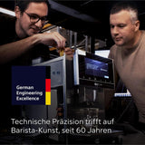 Machine à expresso entièrement automatique Siemens EQ700, grand écran TFT couleur, 36 boissons chaudes et froides, infusion froide, fonction 2 tasses, contrôle par application, système de nettoyage automatique, acier inoxydable noir, TQ717D03