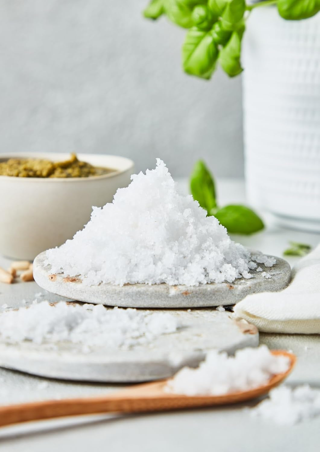 Fuchs Gewürze - Fleur de Sel | Sel de garniture noble pour asperges, fruits de mer et poissons | Meersalz de qualité supérieure 100 g im wiederverschließbaren Gewürzglas