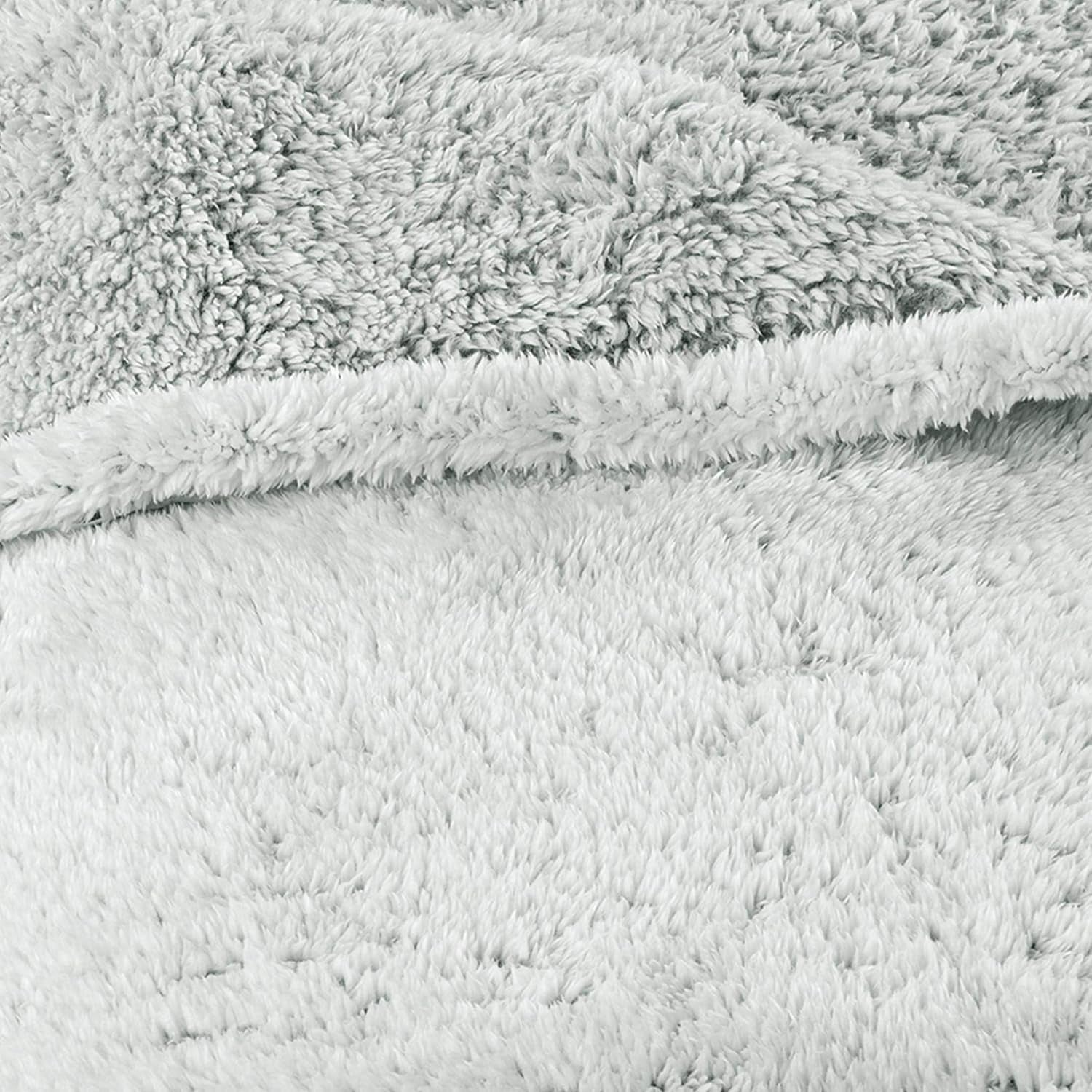Aqua-Textil Couverture câline moelleuse 150 X 200 Cm Gris Blanc Mélange Peluche Couverture TV Couvre-lit Sherpa Polaire Oeko-Tex Ottawa Lits et Couvertures Besuche den aqua-textil-Store