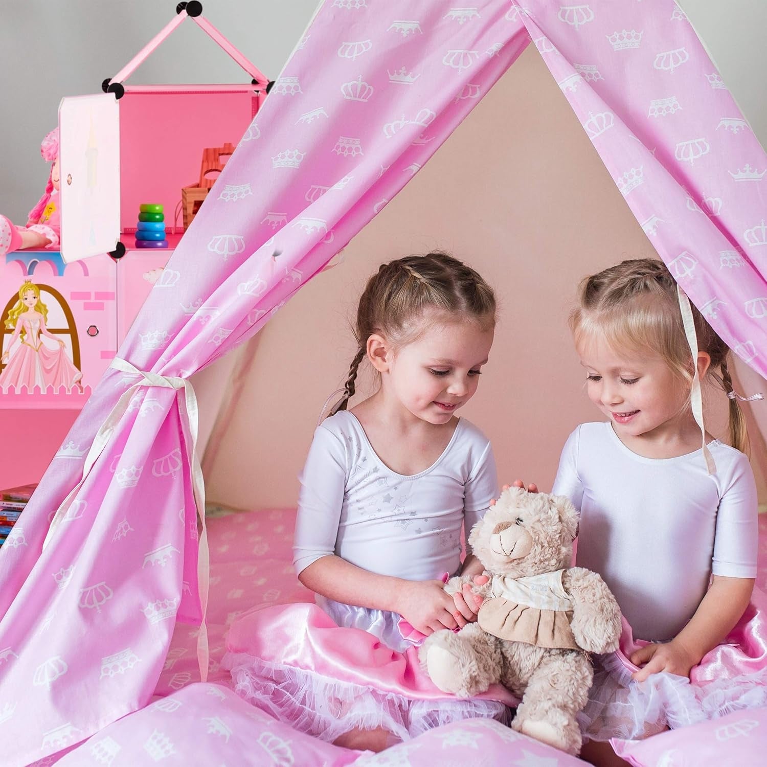 Etagère modulable Relaxdays pour chambre d'enfant, design château de princesse, plastique, meuble DIY avec portes, HL : 128 x 110 x 37 cm, rose