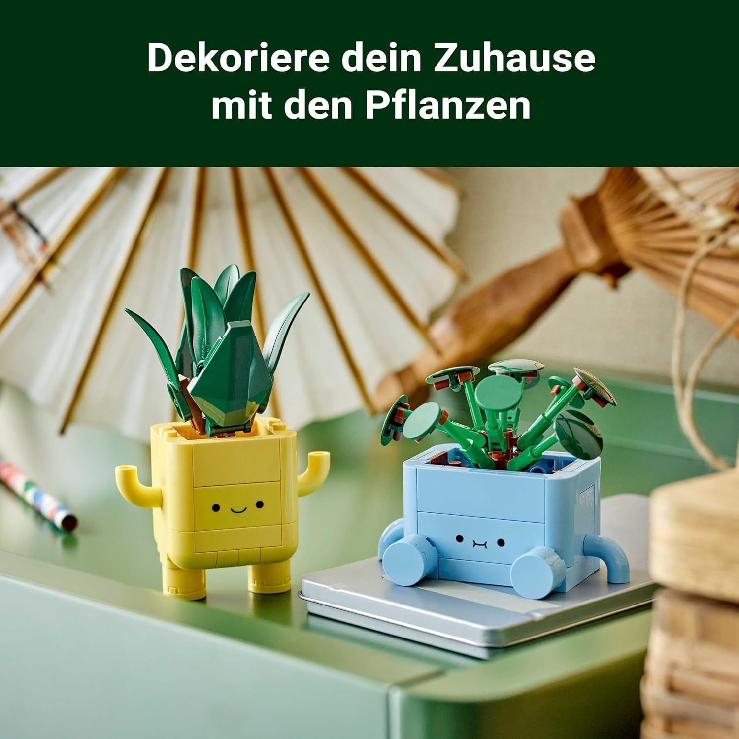 LEGO Botanicals Happy Plants - Kit de bricolage pour enfants avec 2 fleurs artificielles et 2 pots de fleurs colorés avec des visages de dessins animés - Idée cadeau pour les filles à partir de 9 ans - 10349 Besuche sets de construction dans le LEGO-Store