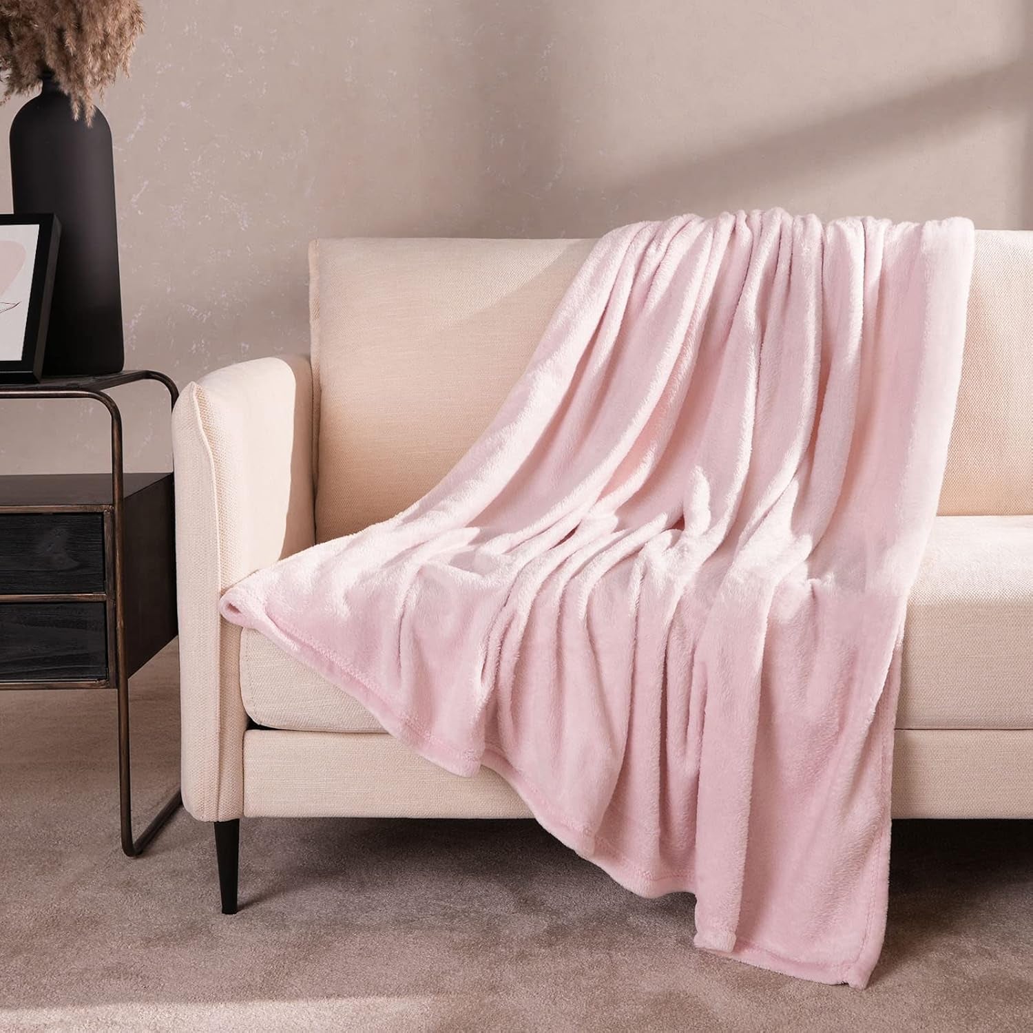 Couverture polaire en flanelle Brentford's, extra douce, grande, moelleuse, chaude, couvre-lit pour chambre à coucher, lit simple, canapé, rose blush - 120 x 150 cm Beds and Couvertures Beuche den Brentfords-Store