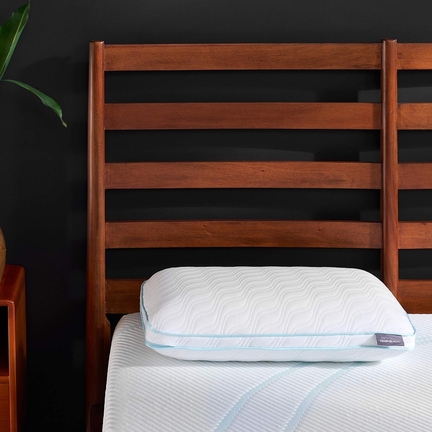 TEMPUR-PEDIC Oreiller Tempur-Cloud Prohi, mousse à mémoire de forme, blanc/jardin opulent, King Naty Shop Oreillers standard High King