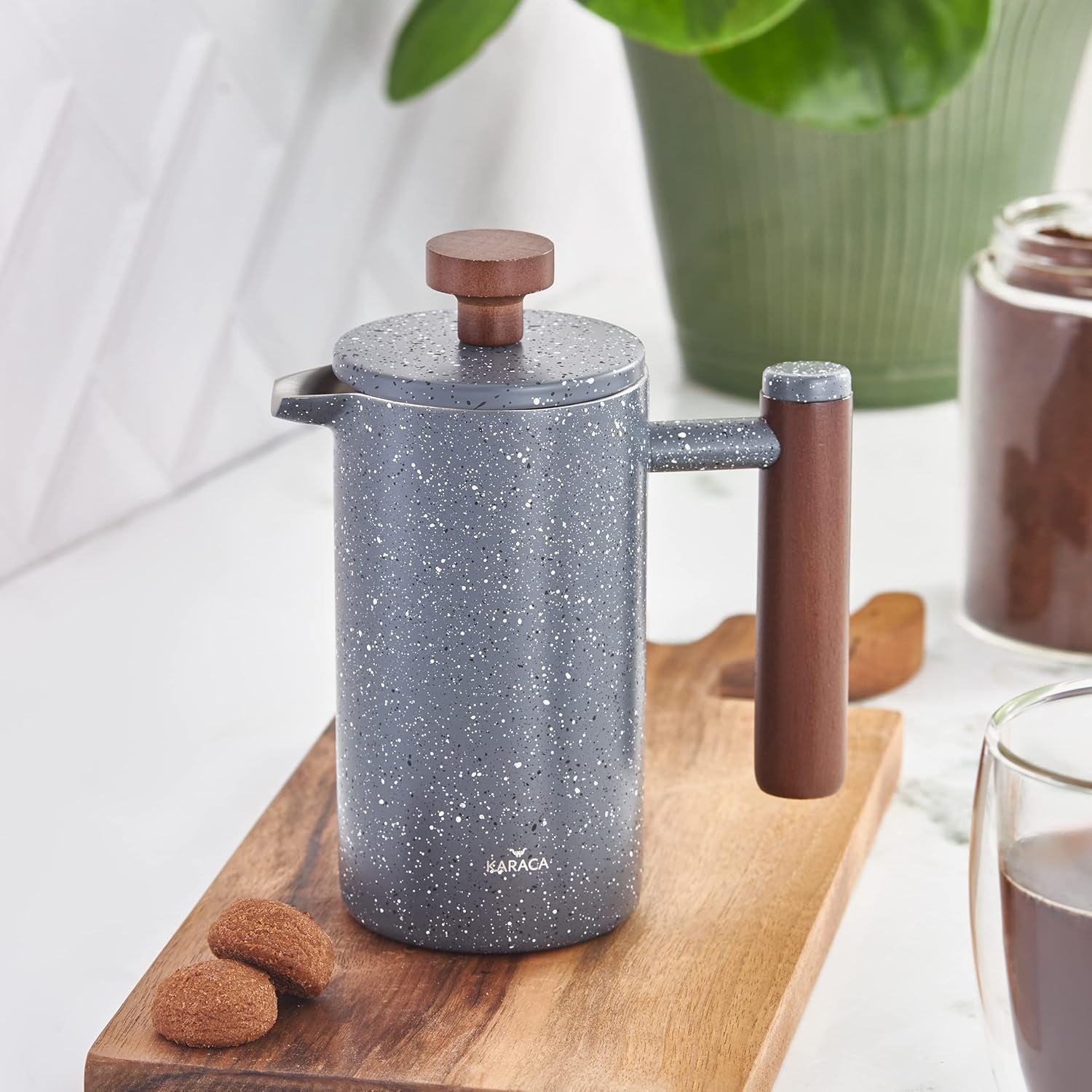 KARACA Presse française à double paroi en marbre avec poignée en châtaignier - Presse française isolée pour café - Cafetière de camping pour la maison, les voyages - 350 ml - Gris foncé