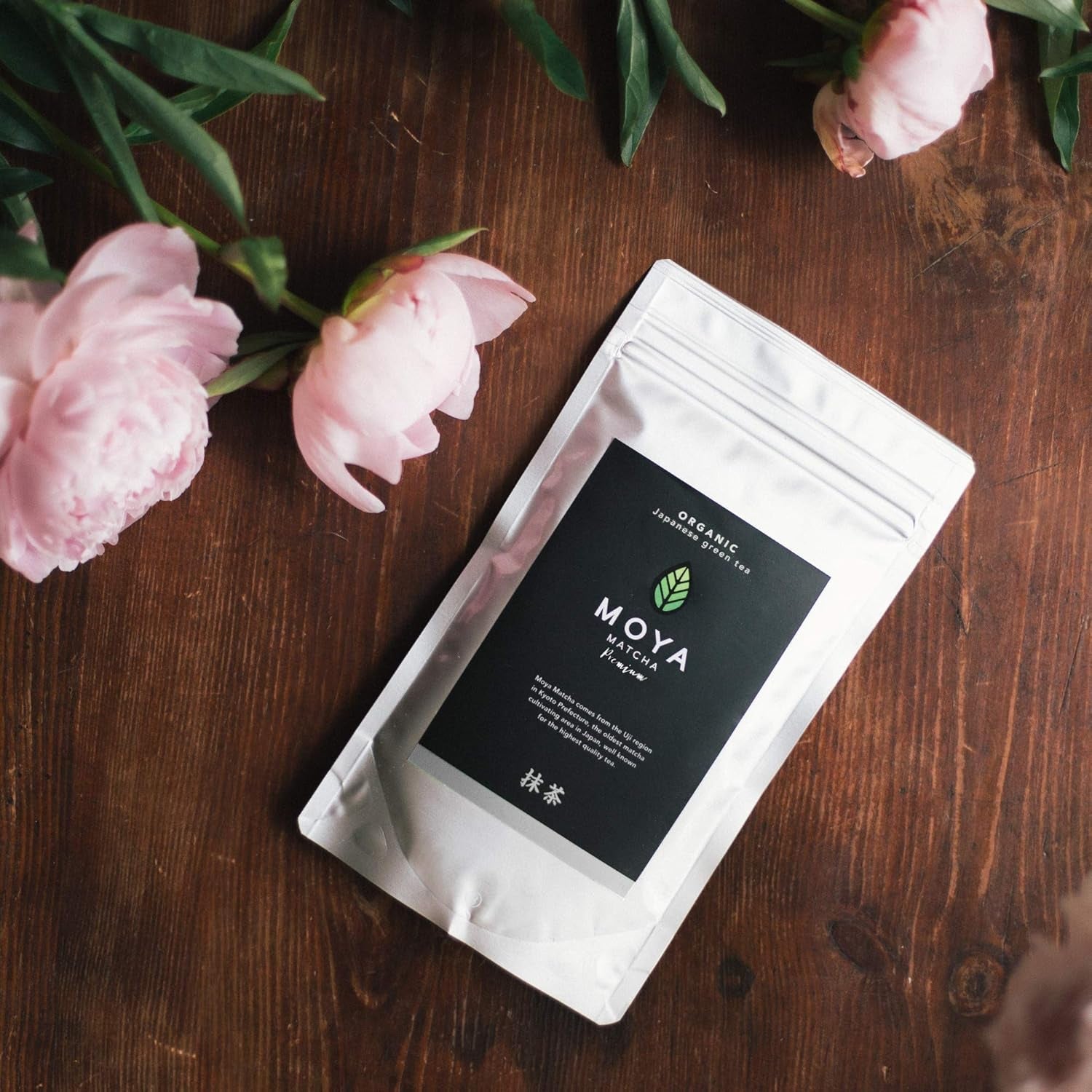 Thé vert biologique Moya Matcha en poudre | 100 g qualité premium pour cérémonie | Cultivé et récolté biologiquement à Uji, Japon | Poudre de thé vert Matcha | Idéal pour la cérémonie japonaise du thé à l'eau