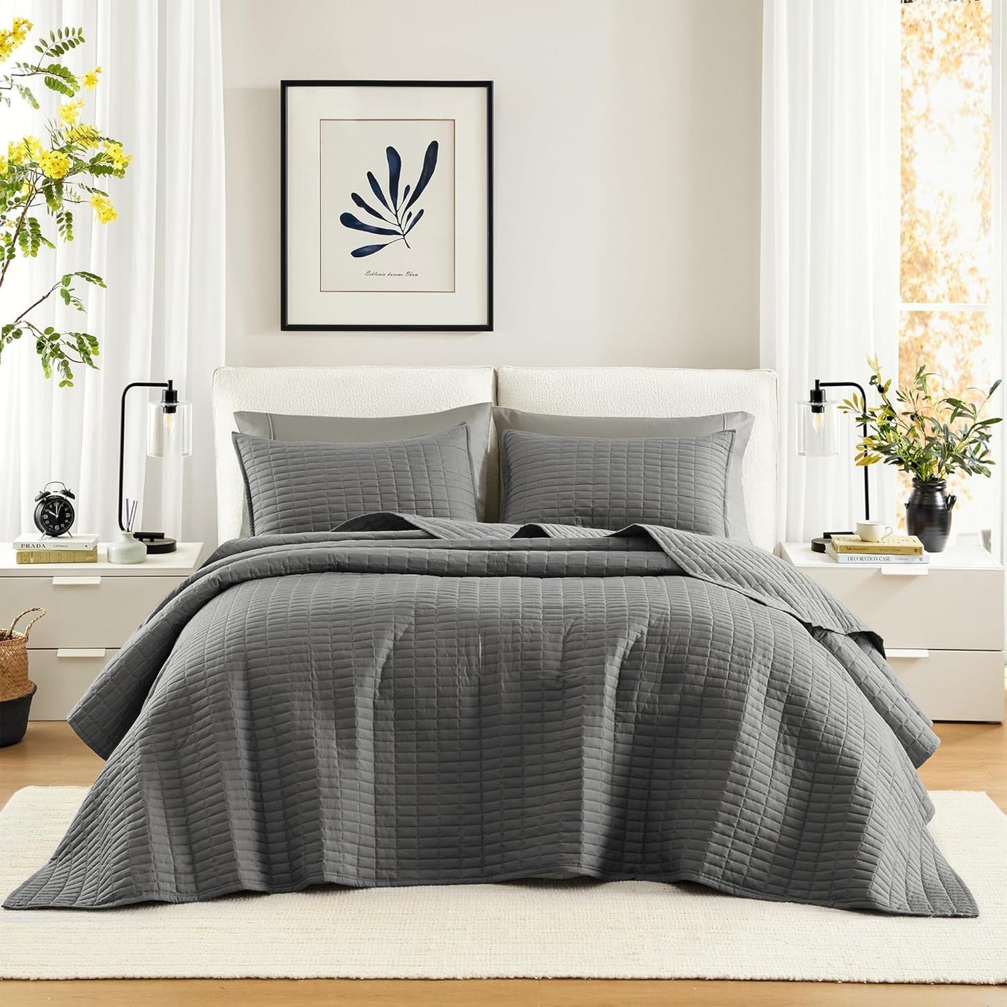 Parure de lit Kienna Comfort Spaces - Couverture d'été de luxe à double point - Légère et douce toute l'année - Taies d'oreiller assorties - Couverture blanche pour lits king size (264,2 x 228,6 cm) Naty Shop Quilts & Quilts Couvre-lit surdimensionné gris foncé (120" x 118")