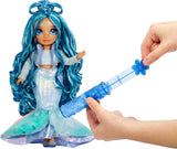 Rainbow High Winter Wonderland - Skyler (Bleu) - Poupée mannequin de neige à accumulation d'eau magique cachée de 28 cm avec ensemble de bonhomme de neige, convient aux enfants et aux collectionneurs de 4 à 12 ans Naty Shop Dolls
