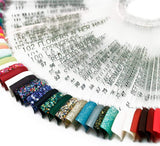 50pcs anneaux de pointe d'art d'ongle, plaques transparentes de couleur, bâtons d'anneau d'affichage de vernis à ongles, pratique de salon de manucure, affichage de pointe d'ongle pour l'affichage et la pratique de bricolage d'art d'ongle