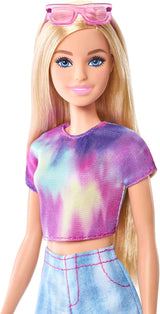 Barbie Mysteries : poupée Malibu Beach Detectives avec tenue et accessoires emblématiques, dont des lunettes de soleil, JFV63