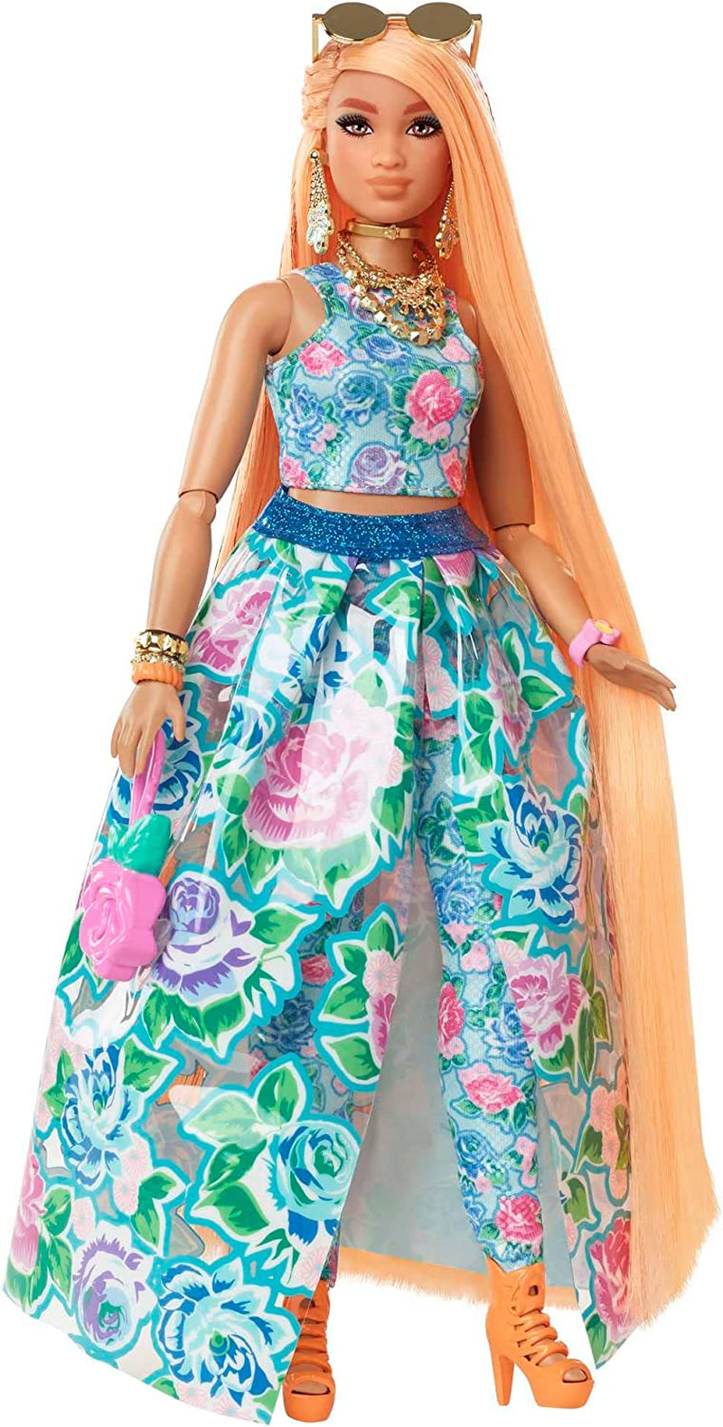 Barbie Extra Fancy, cheveux longs et courbés blond fraise, costume deux pièces, chat bleu, sac rose, lunettes de soleil ananas avec poupée, convient comme cadeau, poupées Hhn14 Naty Shop