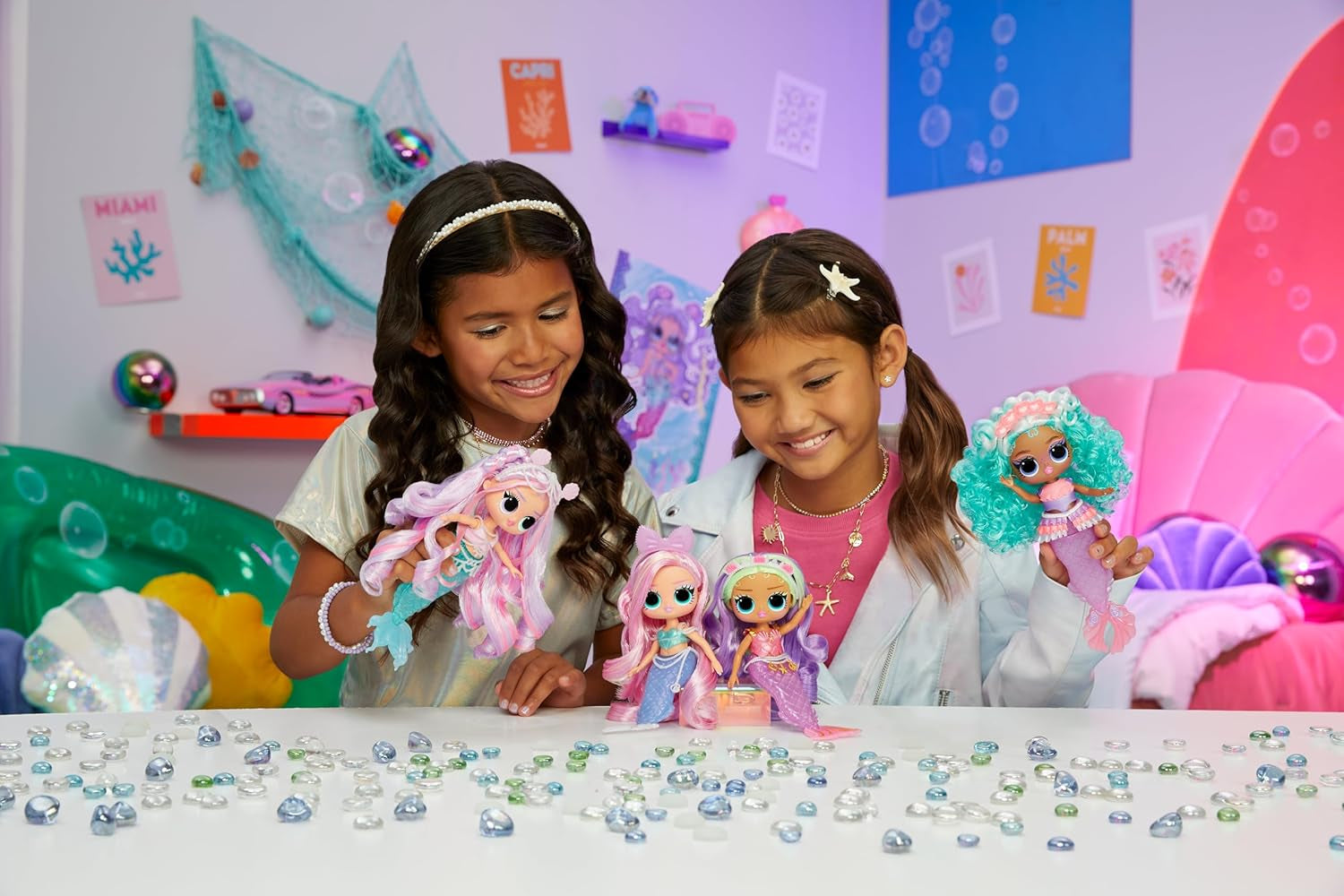 Mdr Surprise ! Tweens - Lola Waves Mermaid - Poupée mannequin avec queue changeante de couleur, nageoire mobile et jolis accessoires - Jouet pour enfants et collectionneurs à partir de 4 ans