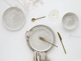 CreaTable, 23714, série Uno Athena, service de table 12 pièces pour 4 personnes, service d'assiettes en porcelaine, passe au lave-vaisselle et au micro-ondes, fabriqué au Portugal