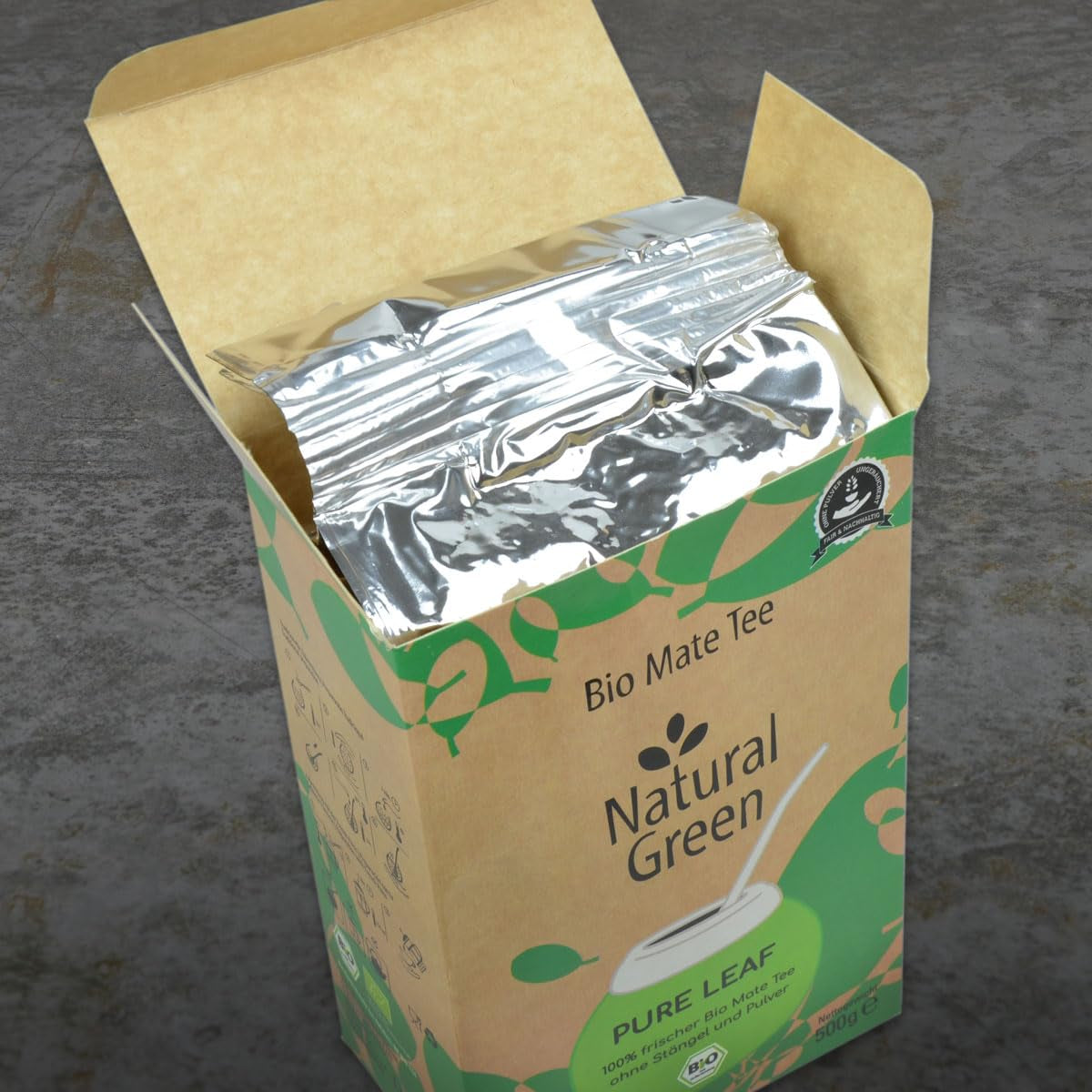 Delicatino - PURE LEAF vert naturel 500G, yerba mate biologique sans tige, frais et sans fumée, cultivé biologiquement, emballé sous vide pour une fraîcheur maximale