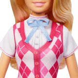 Poupée Barbie Malibu et accessoires de Barbie Mysteries : The Secret Horse Adventure, comprenant une poupée mannequin, une tenue d'équitation et un casque amovibles, HXJ38