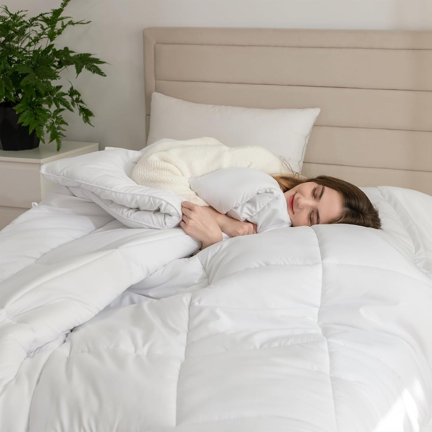 Good Nite Parure de Lit Simple, 15 Tog, Chaleur Hivernale, Lit Simple, Polyester Doux, Fibre Creuse, Draps Blancs avec Bandes d'Angles, Lavable en Machine (Blanc, 15 Tog, 130 X 150 cm) Naty Shop Quilts & Quilts