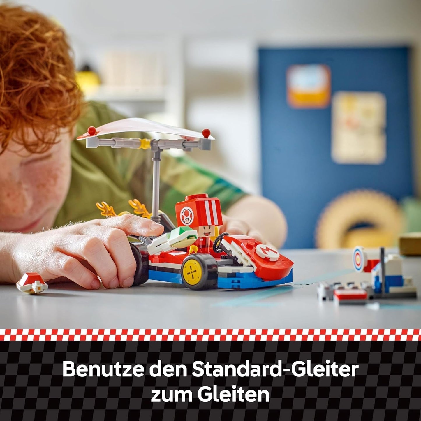 LEGO Super Mario : Mario Kart - Standard Kart, Collection Nintendo, Cadeau pour les enfants, Permet aux garçons, aux filles et aux joueurs de 7 ans et plus de jouer de manière indépendante, Jouet d'aventure avec figurine de crapaud 72032 Jeux de construction Besuche den LEGO-Store