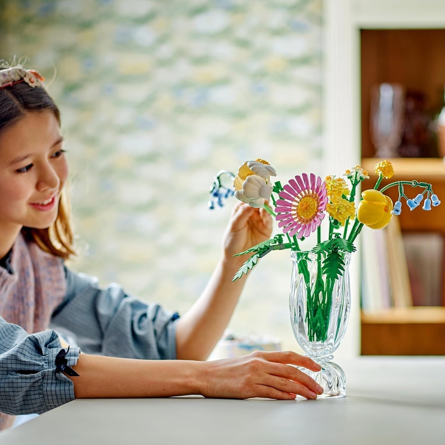 LEGO Botanicals Petit bouquet d'été - Ensemble de construction de fleurs artificielles - Incl. jacinthes, boutons d'or, tulipes - Idée cadeau pour femmes, mères et hommes - 10347 Jeux de construction Besuche den LEGO-Store