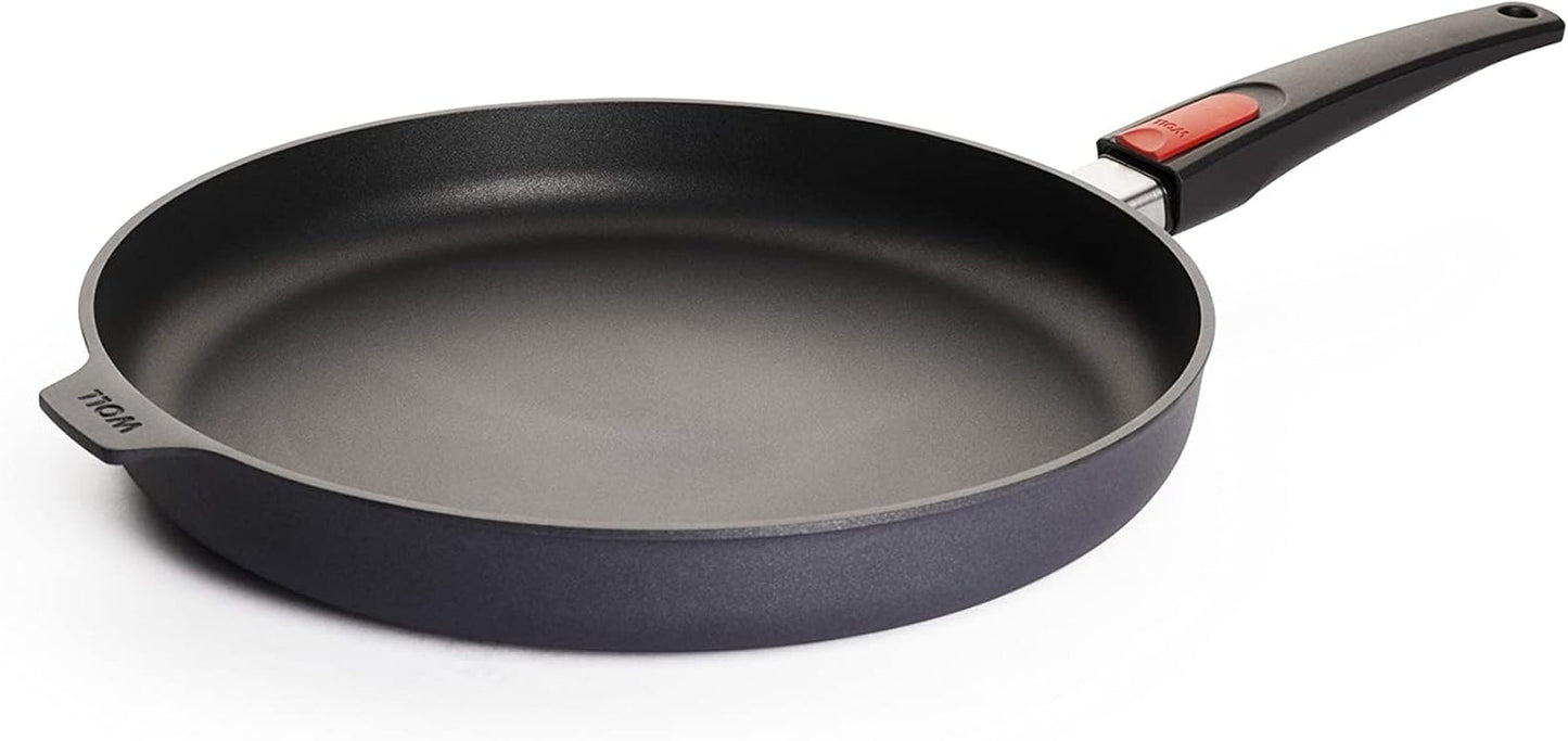 Poêle plate Woll Diamond Lite - Induction -, Ø 20 Cm, Hauteur 5 Cm, Avec poignée amovible - Convient à tous types de feux, Fonte d'aluminium, Revêtement antiadhésif Naty Shop Casseroles et poêles Ø 32 Cm