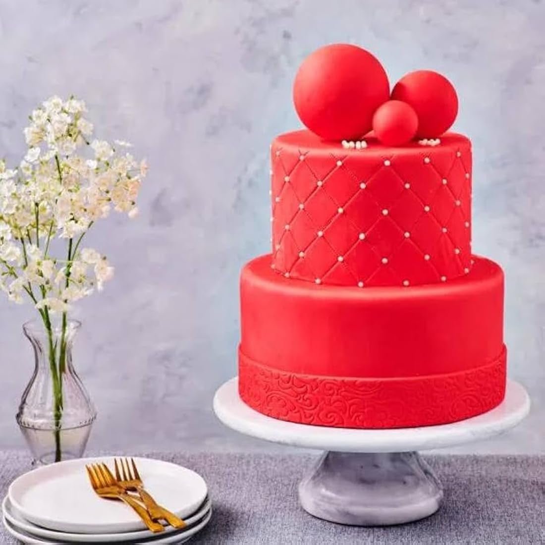 Fondant laminé FunCakes Fire Red : facile à utiliser, lisse, flexible, doux et pliable, parfait pour décorer des gâteaux, Halal, casher et sans gluten, 1 kg (1 paquet) de pâte à sucre Naty Shop