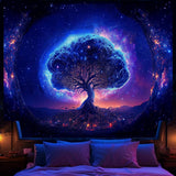 Tapisserie arbre espace lumière noire esthétique Accueil - Accessoires et Décorations Naty Shop Espace lumière noire 152,4L X 129,5B Cm