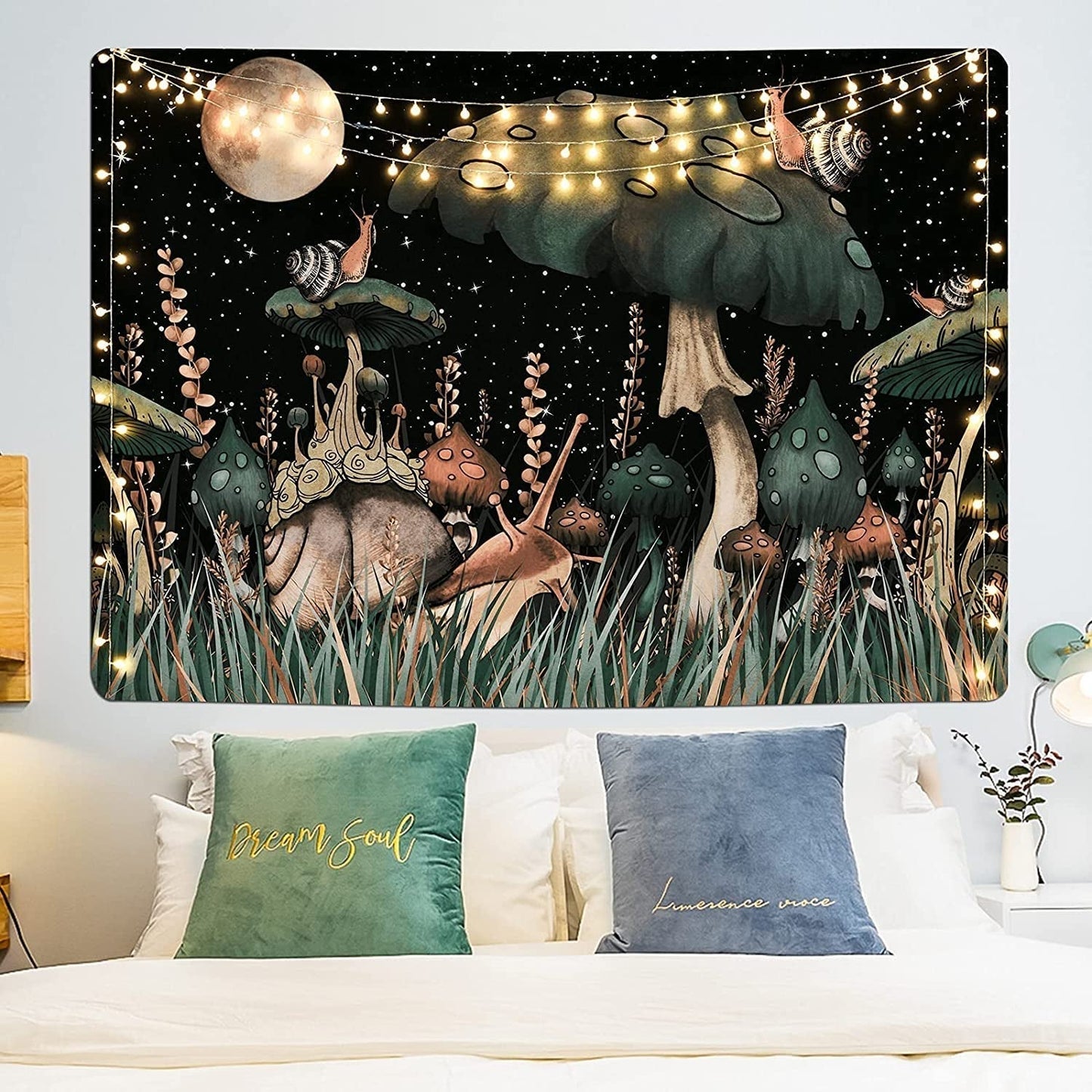 Tapisserie yugarlibi champignon forêt noire escargot à suspendre Maison - Accessoires et Décorations Naty Shop