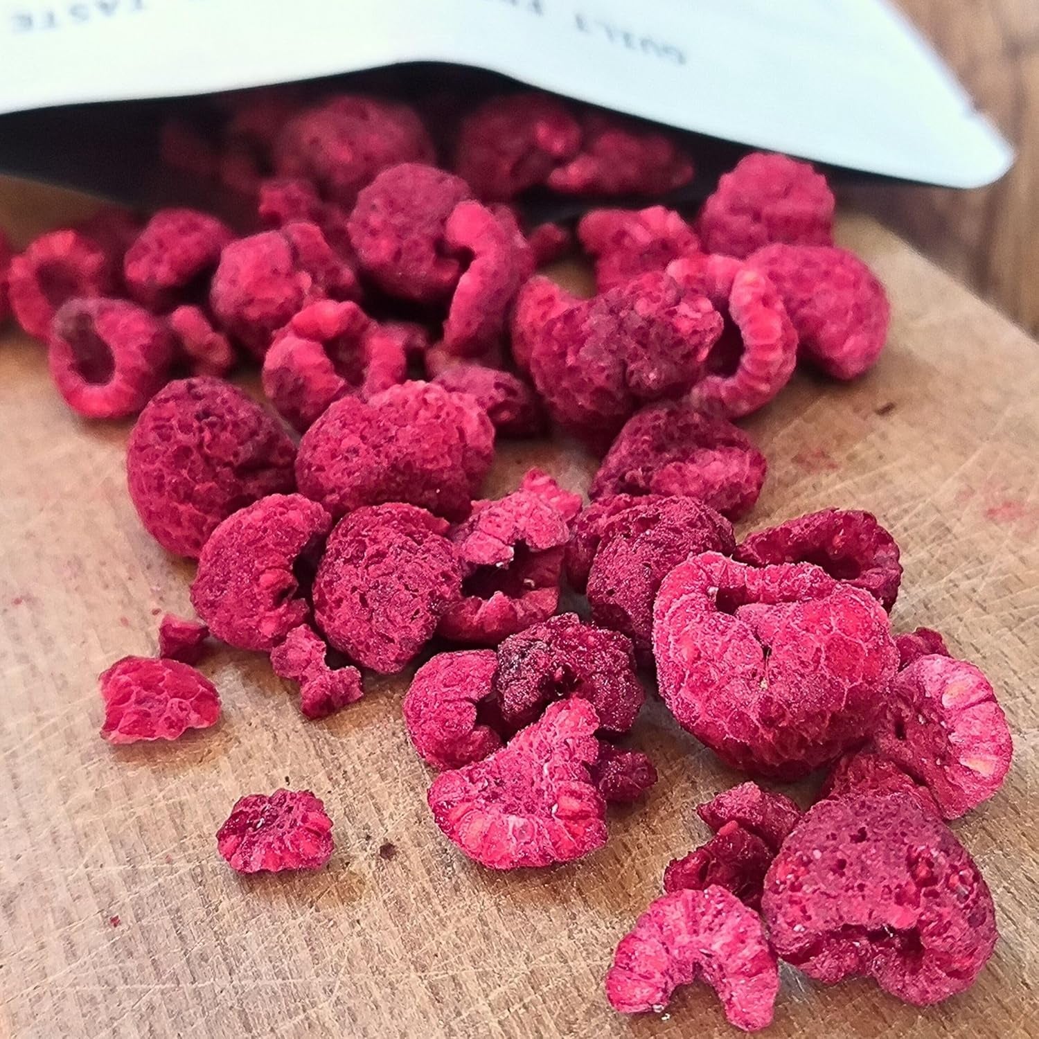 Framboises lyophilisées Morceaux cassés | XL 300g Fruits secs lyophilisés | Framboises séchées Sans gluten Fruits lyophilisés | Fruits lyophilisés | Framboise lyophilisée Produits déshydratés Naty Shop